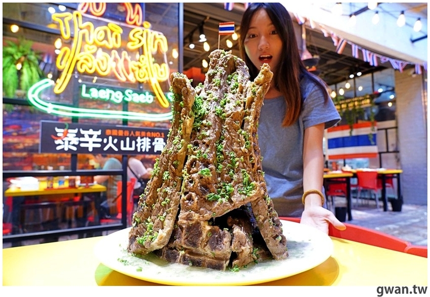 等了一年，台中超便宜的帝王蟹又來啦！不用半價就能吃到整隻帝王蟹，期間限定只有一個月~