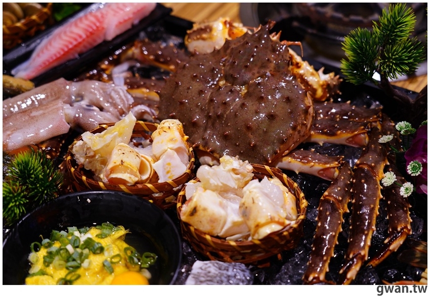 等了一年，台中超便宜的帝王蟹又來啦！不用半價就能吃到整隻帝王蟹，期間限定只有一個月~