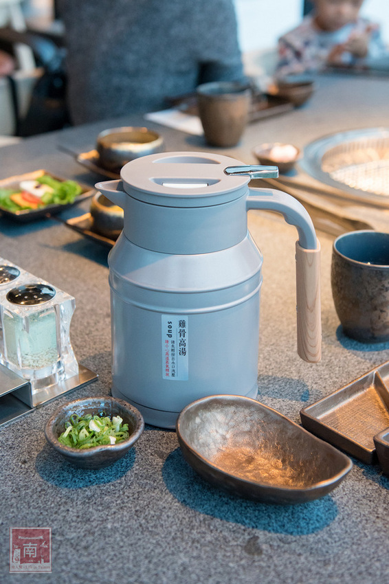 碳佐麻里高雄時代店(高雄時代店):【高雄美食】全亞洲最美的燒肉店|碳佐麻里時代園區|近捷運站近百貨~碳佐麻里高雄時代店