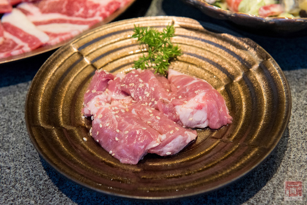 碳佐麻里高雄時代店(高雄時代店):【高雄美食】全亞洲最美的燒肉店|碳佐麻里時代園區|近捷運站近百貨~碳佐麻里高雄時代店 碳佐麻里高雄時代店(高雄時代店):【高雄美食】全亞洲最美的燒肉店|碳佐麻里時代園區|近捷運站近百貨~碳佐麻里高雄時代店