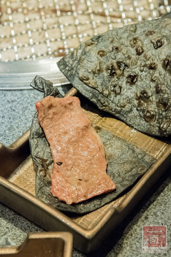 碳佐麻里高雄時代店(高雄時代店)：【高雄美食】全亞洲最美的燒肉店｜碳佐麻里時代園區｜近捷運站近百貨~碳佐麻里高雄時代店