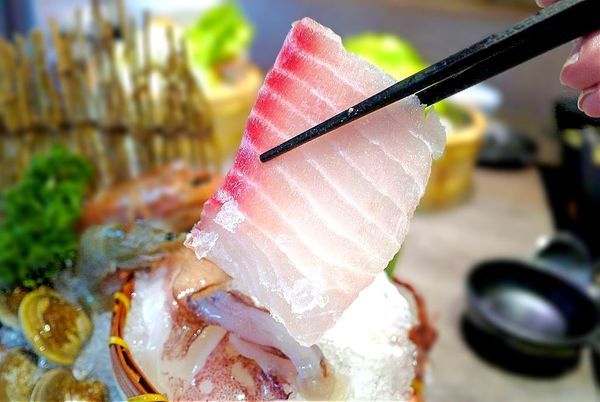 米塔石頭火鍋-新店中正店:‖新店火鍋推薦‖ 米塔石頭火鍋 小無敵海陸鍋 經濟又實惠 / 令人好滿足