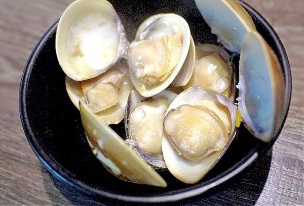 米塔石頭火鍋-新店中正店:‖新店火鍋推薦‖ 米塔石頭火鍋 小無敵海陸鍋 經濟又實惠 / 令人好滿足