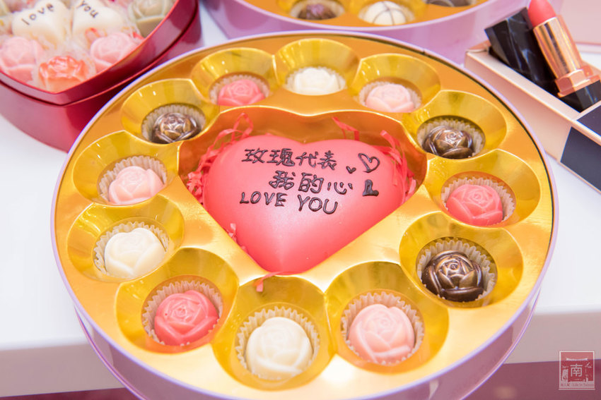 【台南美食】招牌生巧克力｜酒香酒漬微醺口感｜迪士尼.Kitty.口紅造型巧克力｜手作巧克力~~華侖婷娜手工巧克力 - 南人幫