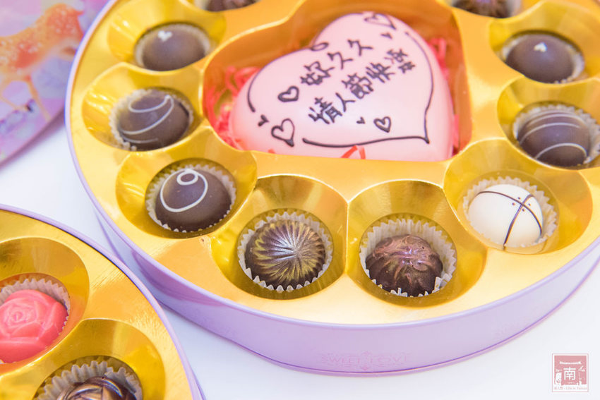 【台南美食】招牌生巧克力｜酒香酒漬微醺口感｜迪士尼.Kitty.口紅造型巧克力｜手作巧克力~~華侖婷娜手工巧克力 - 南人幫
