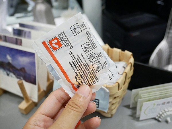 台灣青旅膠囊旅店:台灣青旅膠囊旅店-台北車站附近膠囊旅店 近M8出口 覓食、購物、交通都方便 安靜且舒適的空間 讓我不想回家了