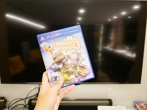 台灣青旅膠囊旅店:台灣青旅膠囊旅店-台北車站附近膠囊旅店 近M8出口 覓食、購物、交通都方便 安靜且舒適的空間 讓我不想回家了