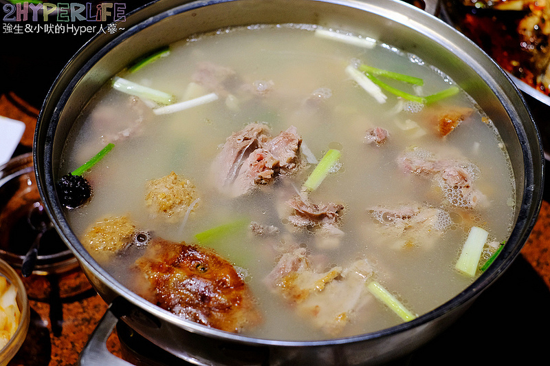 台中上海菜,台中中菜,台中合菜,台中川菜,台中快炒,台中江浙菜,台中烤鴨,台中現炒,台中美食,柴火火燄烤鴨,柴火烤鴨,金磚柴火烤鴨 @強生與小吠的Hyper人蔘~