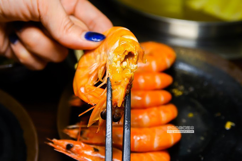 化饈火鍋-黃金龍蝦領軍的化饈蝦拼套餐,府中站火鍋