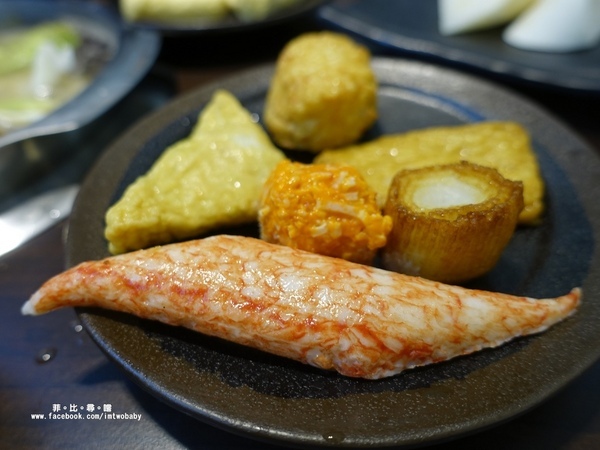 化饈火鍋《原肉、海鮮、時蔬 專賣》：【板橋火鍋】化饈火鍋 主打天然原味新鮮高檔食材 卻擁有平價美味鍋物的頂級享受 原肉/海鮮/時蔬專賣 文末抽獎