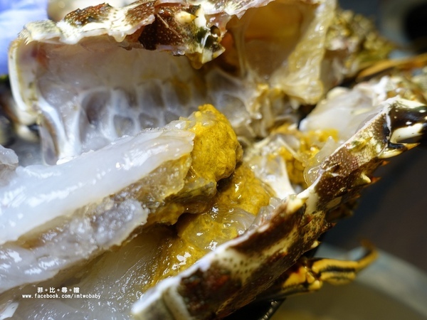 化饈火鍋《原肉、海鮮、時蔬 專賣》：【板橋火鍋】化饈火鍋 主打天然原味新鮮高檔食材 卻擁有平價美味鍋物的頂級享受 原肉/海鮮/時蔬專賣 文末抽獎