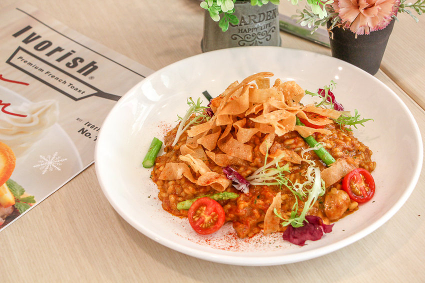 台中悟棲，Ivorish法式吐司專賣店~日本九州美食進駐三井Outlet。 - 微笑Joe幸運