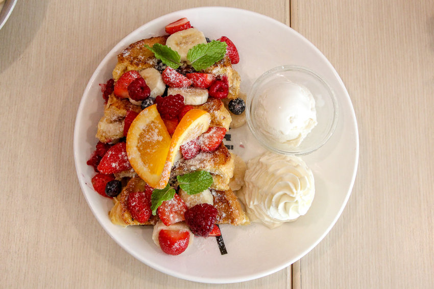 台中悟棲，Ivorish法式吐司專賣店~日本九州美食進駐三井Outlet。 - 微笑Joe幸運