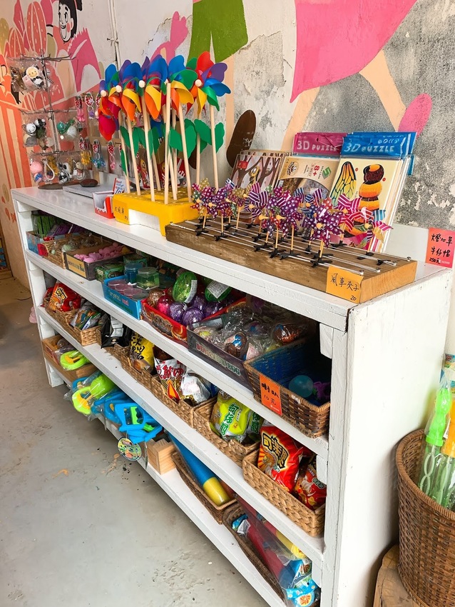 【苑裡火車站】台中大甲李安妮農場／向日葵🌻｜品嚐道地農場美食🍗、DIY芋頭酥