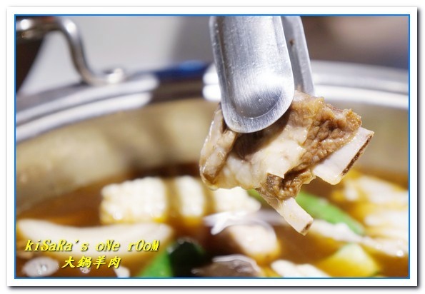 大鍋羊肉吃到飽:台中忠孝路羊肉爐.硬是不怕你吃的美味羊肉吃到飽──大鍋羊肉