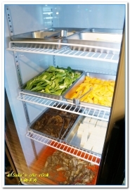 大鍋羊肉吃到飽:台中忠孝路羊肉爐.硬是不怕你吃的美味羊肉吃到飽──大鍋羊肉