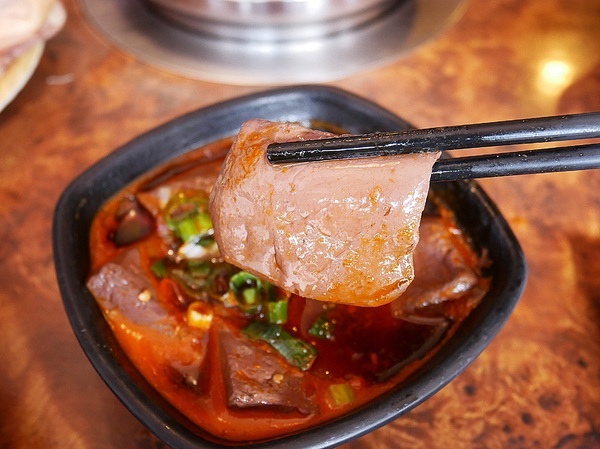 極尚品麻辣涮涮鍋(尚品迷你麻辣涮涮鍋):極尚品麻辣涮涮鍋-台北北投涮涮鍋 士林尚品火鍋新風貌 豪華海陸雙拼最實惠