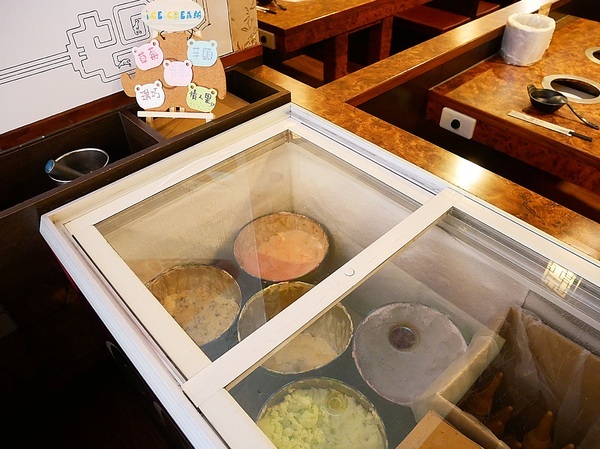 極尚品麻辣涮涮鍋(尚品迷你麻辣涮涮鍋):極尚品麻辣涮涮鍋-台北北投涮涮鍋 士林尚品火鍋新風貌 豪華海陸雙拼最實惠