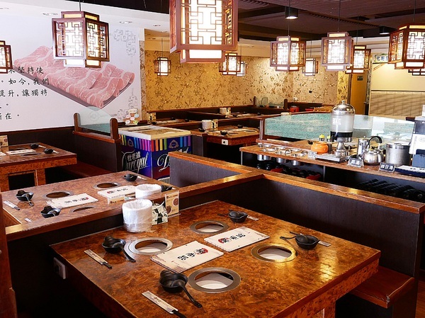 極尚品麻辣涮涮鍋(尚品迷你麻辣涮涮鍋):極尚品麻辣涮涮鍋-台北北投涮涮鍋 士林尚品火鍋新風貌 豪華海陸雙拼最實惠