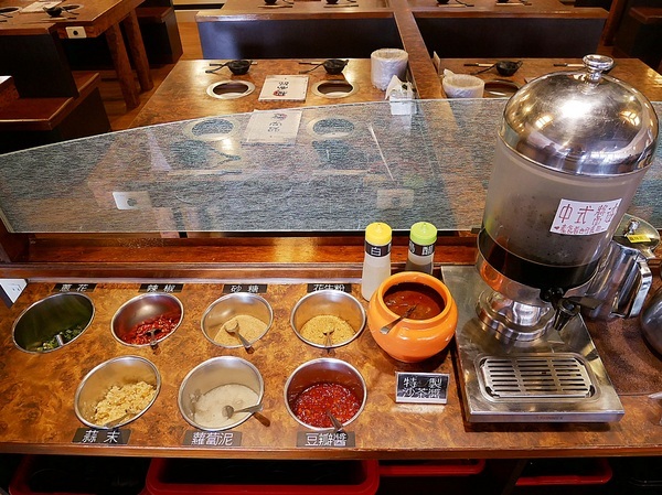 極尚品麻辣涮涮鍋(尚品迷你麻辣涮涮鍋):極尚品麻辣涮涮鍋-台北北投涮涮鍋 士林尚品火鍋新風貌 豪華海陸雙拼最實惠