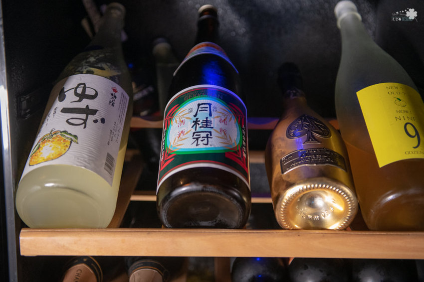 台北酒吧推薦》轉角酒吧La Esquina - 中山區超人氣BAR 華麗調酒微醺之樂 - 時空幻境 凌雲江海清