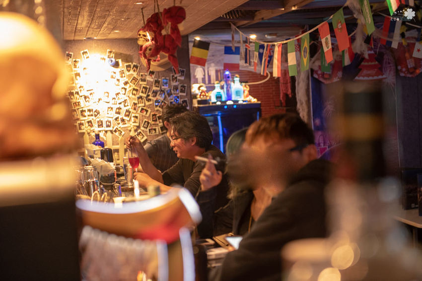 台北酒吧推薦》轉角酒吧La Esquina - 中山區超人氣BAR 華麗調酒微醺之樂 - 時空幻境 凌雲江海清