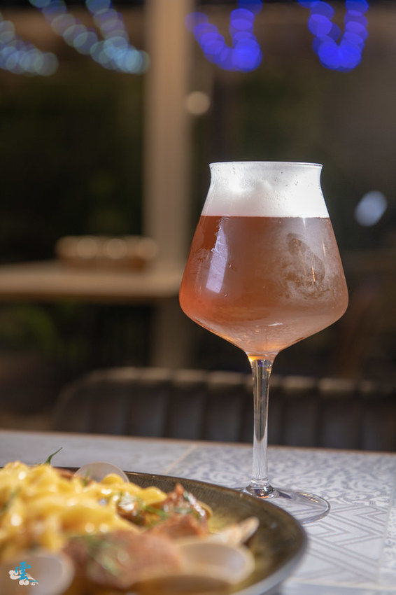 大直餐酒館》棧酒食吧 SIP Gastro Taphouse - 七種風味的精釀啤酒 ATT 4 Recharge 美食餐廳 直火炭烤x花園餐廳 - 時空幻境 凌雲江海清