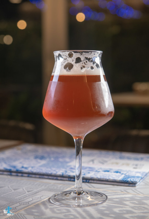 大直餐酒館》棧酒食吧 SIP Gastro Taphouse - 七種風味的精釀啤酒 ATT 4 Recharge 美食餐廳 直火炭烤x花園餐廳 - 時空幻境 凌雲江海清