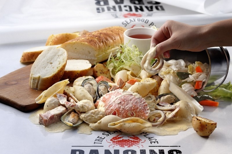 招牌！超豪華螃蟹套餐_每人560（推車品項吃到飽)1