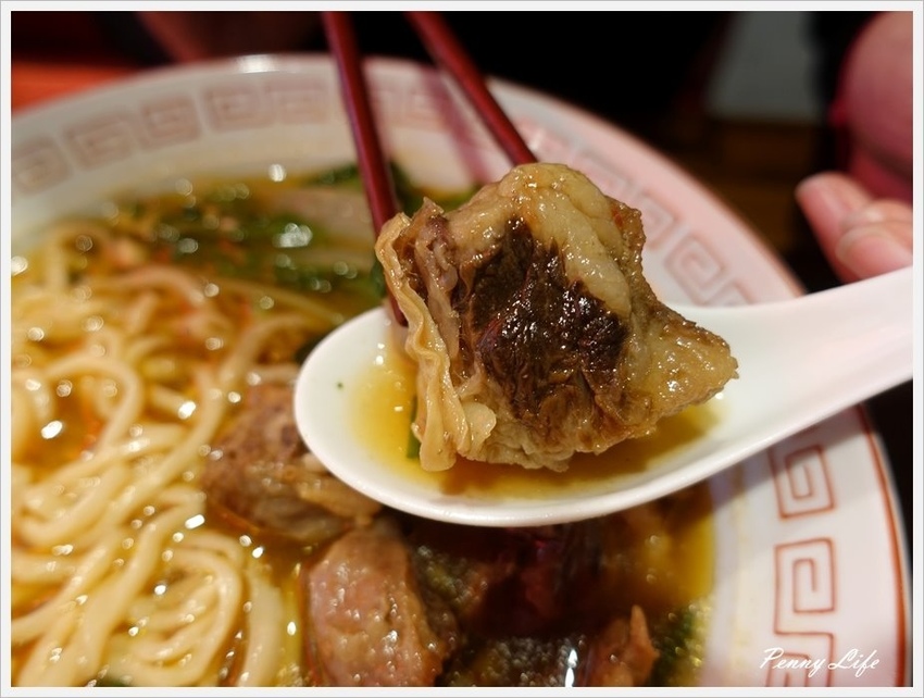 【台北】國父紀念館美食-[姑媽咪]-信義區最潮牛肉麵店(有完整menu)