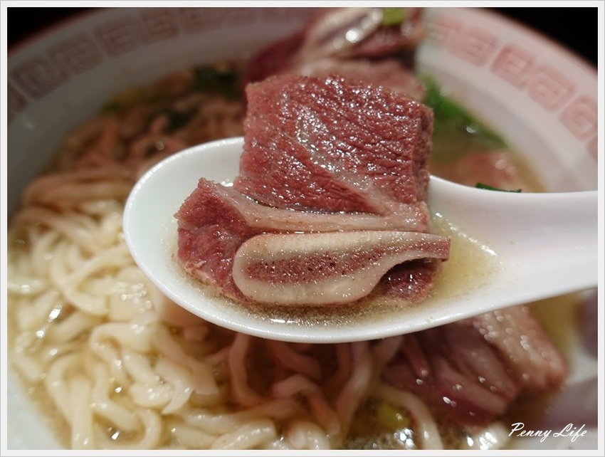 【台北】國父紀念館美食-[姑媽咪]-信義區最潮牛肉麵店(有完整menu)