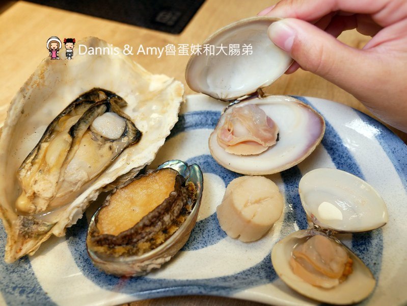 《新竹竹北美食》Umi火鍋水產直賣所 。活體海鮮豪華版海陸雙人套餐x北海道昆布柴魚高湯︱菜單價位菜色分享(影片)