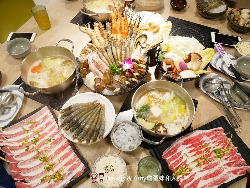 《新竹竹北美食》Umi火鍋水產直賣所 。活體海鮮豪華版海陸雙人套餐x北海道昆布柴魚高湯︱菜單價位菜色分享(影片)