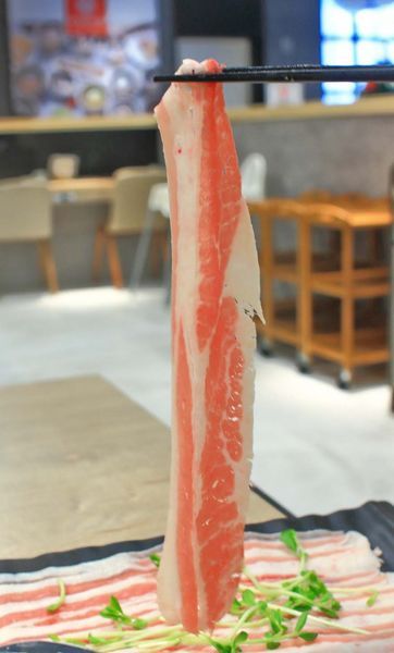 【新竹美食】Umi火鍋水產直賣所-活體龍蝦、鮑魚、貝類海鮮，新鮮海產美味讓你吃的到