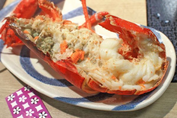 【新竹美食】Umi火鍋水產直賣所-活體龍蝦、鮑魚、貝類海鮮，新鮮海產美味讓你吃的到