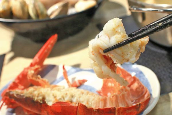 【新竹美食】Umi火鍋水產直賣所-活體龍蝦、鮑魚、貝類海鮮，新鮮海產美味讓你吃的到