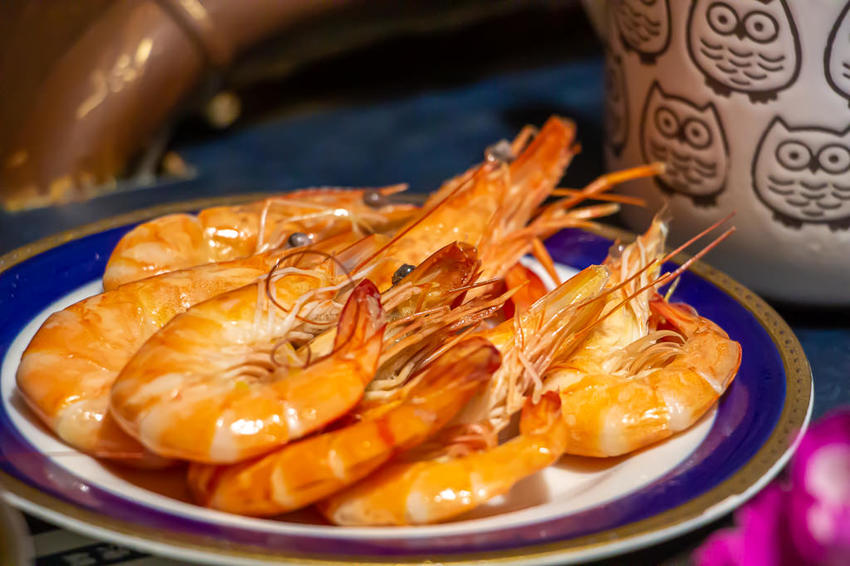 台中大里 星八鍋鍋物潮流，迷人鍋底再一發，麻辣湯頭好順喉! - 微笑Joe幸運