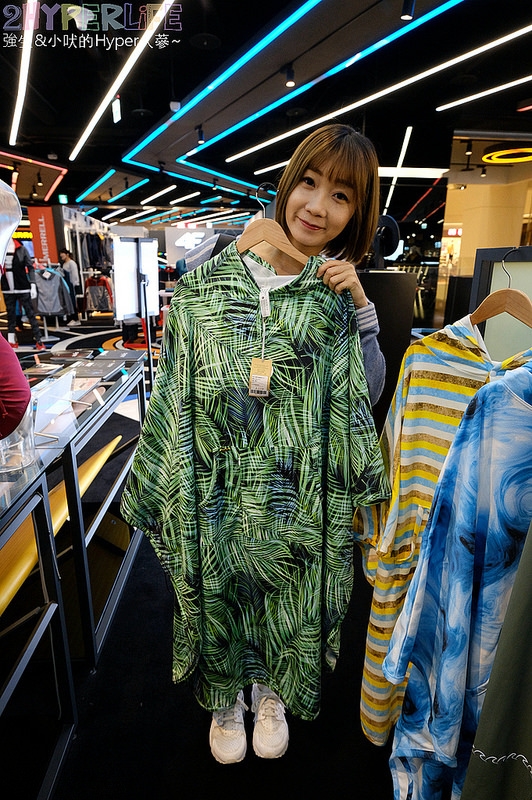 SLASTIK,SLASTIK SHOP,SLASTIK SHOP 台中,SLASTIK 台中,SLASTIK 秀泰文心,SLASTIK 秀泰生活台中文心店,SLASTIK 門市,SLASTIK太陽眼鏡,SLASTIK運動太陽眼鏡,戶外運動太陽眼鏡,秀泰生活台中文心店,血拼買物 @強生與小吠的Hyper人蔘~