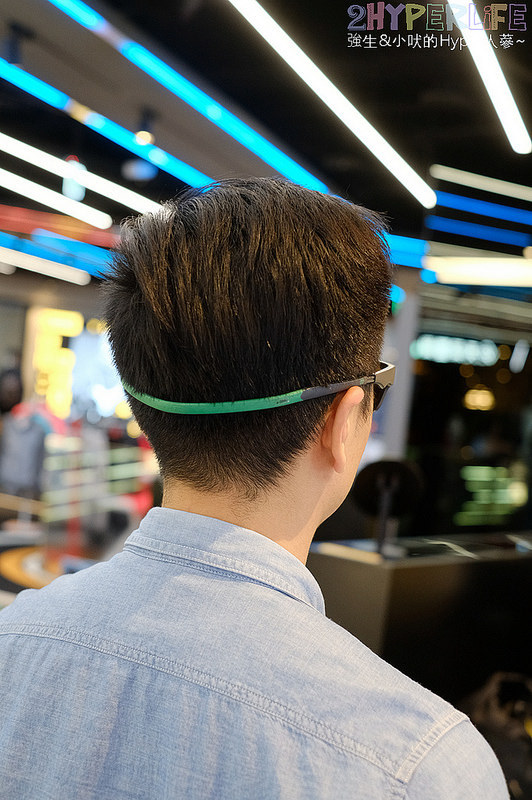 SLASTIK,SLASTIK SHOP,SLASTIK SHOP 台中,SLASTIK 台中,SLASTIK 秀泰文心,SLASTIK 秀泰生活台中文心店,SLASTIK 門市,SLASTIK太陽眼鏡,SLASTIK運動太陽眼鏡,戶外運動太陽眼鏡,秀泰生活台中文心店,血拼買物 @強生與小吠的Hyper人蔘~