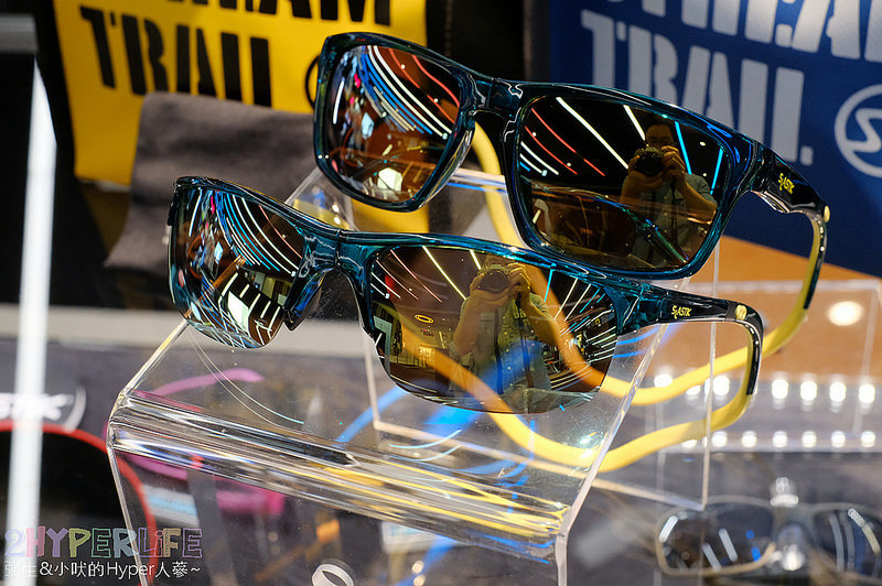 SLASTIK,SLASTIK SHOP,SLASTIK SHOP 台中,SLASTIK 台中,SLASTIK 秀泰文心,SLASTIK 秀泰生活台中文心店,SLASTIK 門市,SLASTIK太陽眼鏡,SLASTIK運動太陽眼鏡,戶外運動太陽眼鏡,秀泰生活台中文心店,血拼買物 @強生與小吠的Hyper人蔘~