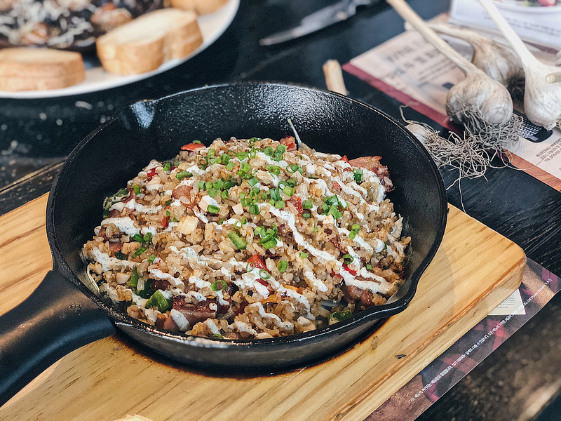蒜頭牛油炒飯 Mad for Garlic第一家大蒜主題義式料理