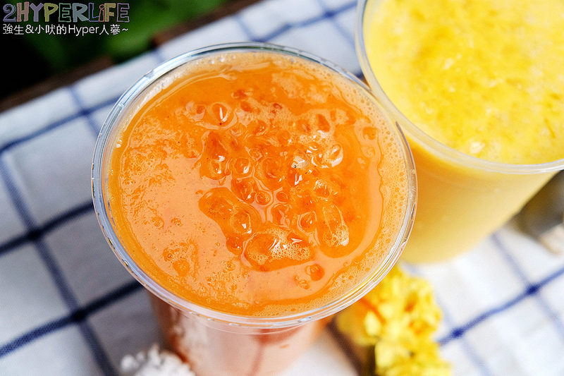 grass南瓜牛奶,南瓜優格,南瓜牛奶,台中現打果汁,台中美食,台中飲料,木瓜牛奶,現切水果,現打果汁,芋頭牛奶,葡萄優格,蘋果優格,酪梨布丁優格,酪梨布丁牛奶,香蕉優格,香蕉牛奶,鮮果汁 @強生與小吠的Hyper人蔘~