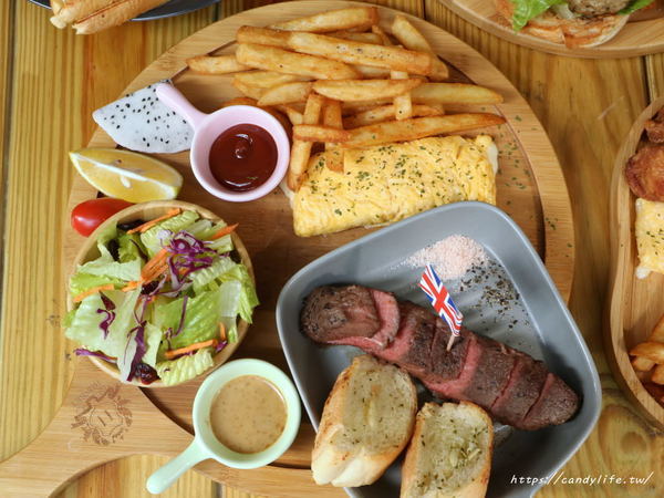 歐娜斯 Honest早午餐：台中美食│歐娜斯 Honest早午餐〃北屯人氣早午餐，份量超澎派，餐點也好吃～