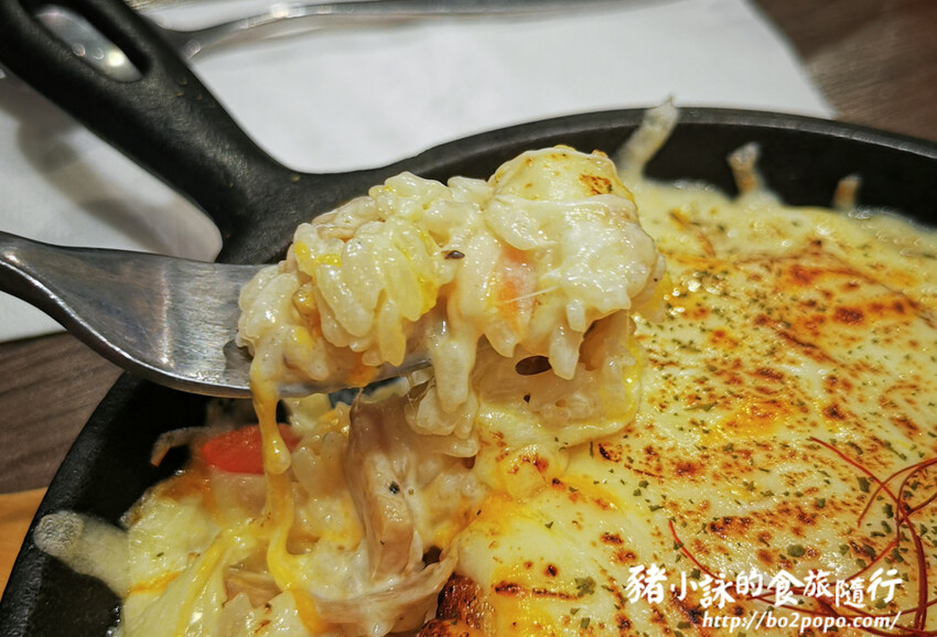 高雄。岡山》Fortunato法杜娜多廚匠的店。美味義大利麵店