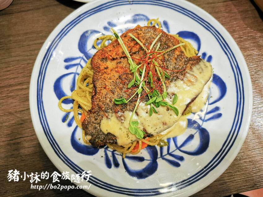 高雄。岡山》Fortunato法杜娜多廚匠的店。美味義大利麵店