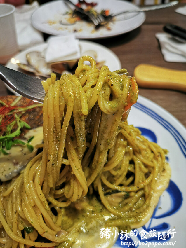 高雄。岡山》Fortunato法杜娜多廚匠的店。美味義大利麵店