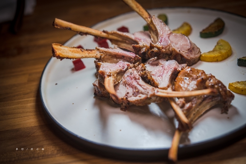 麥仔食。台北｜火星小廚 Cuisine de Mars｜國父紀念館玻璃屋餐酒館推薦～情人節約會首選｜創意美味兼具的氣氛餐廳｜捷運國父紀念館站美食