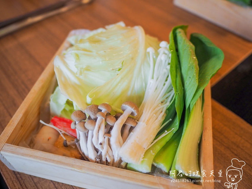 【台北】婧傳火鍋｜有夠蝦套餐～一斤肉品x超彭湃海鮮鍋物｜松江南京捷運站美食