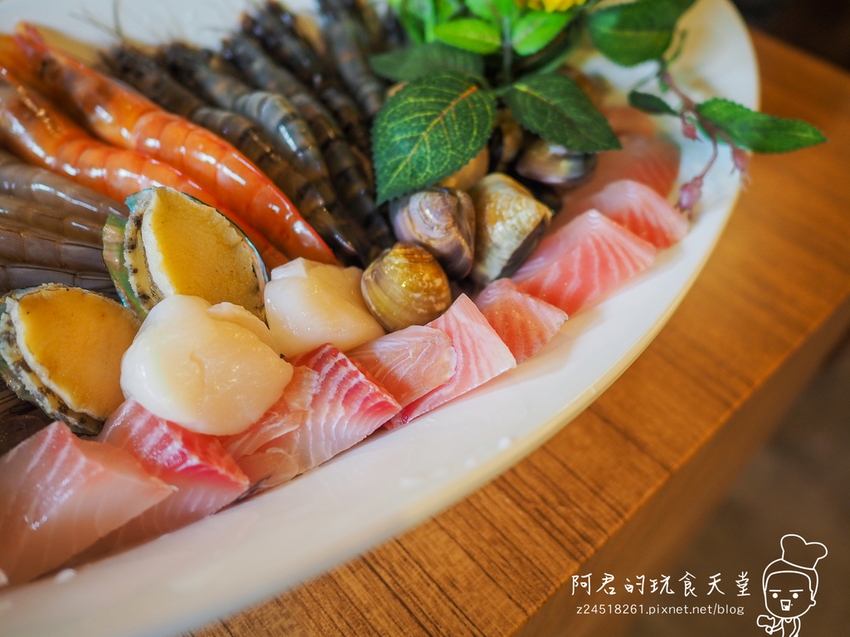 【台北】婧傳火鍋｜有夠蝦套餐～一斤肉品x超彭湃海鮮鍋物｜松江南京捷運站美食