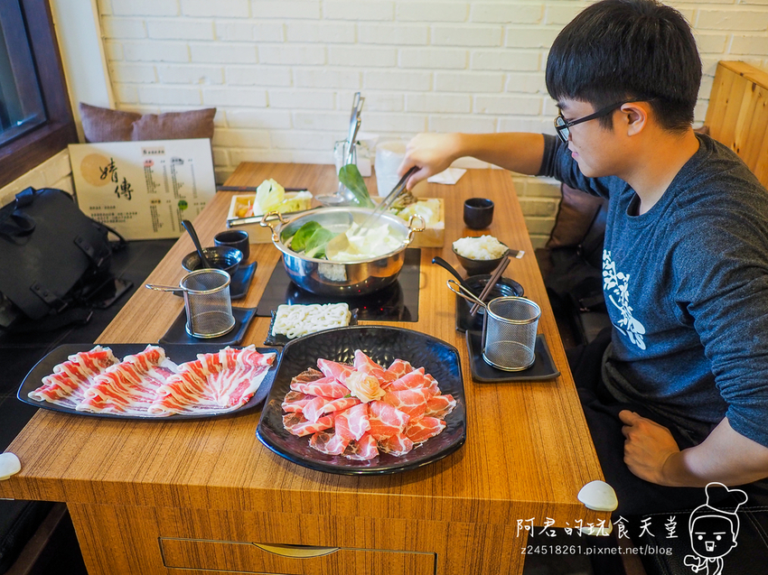 【台北】婧傳火鍋｜有夠蝦套餐～一斤肉品x超彭湃海鮮鍋物｜松江南京捷運站美食